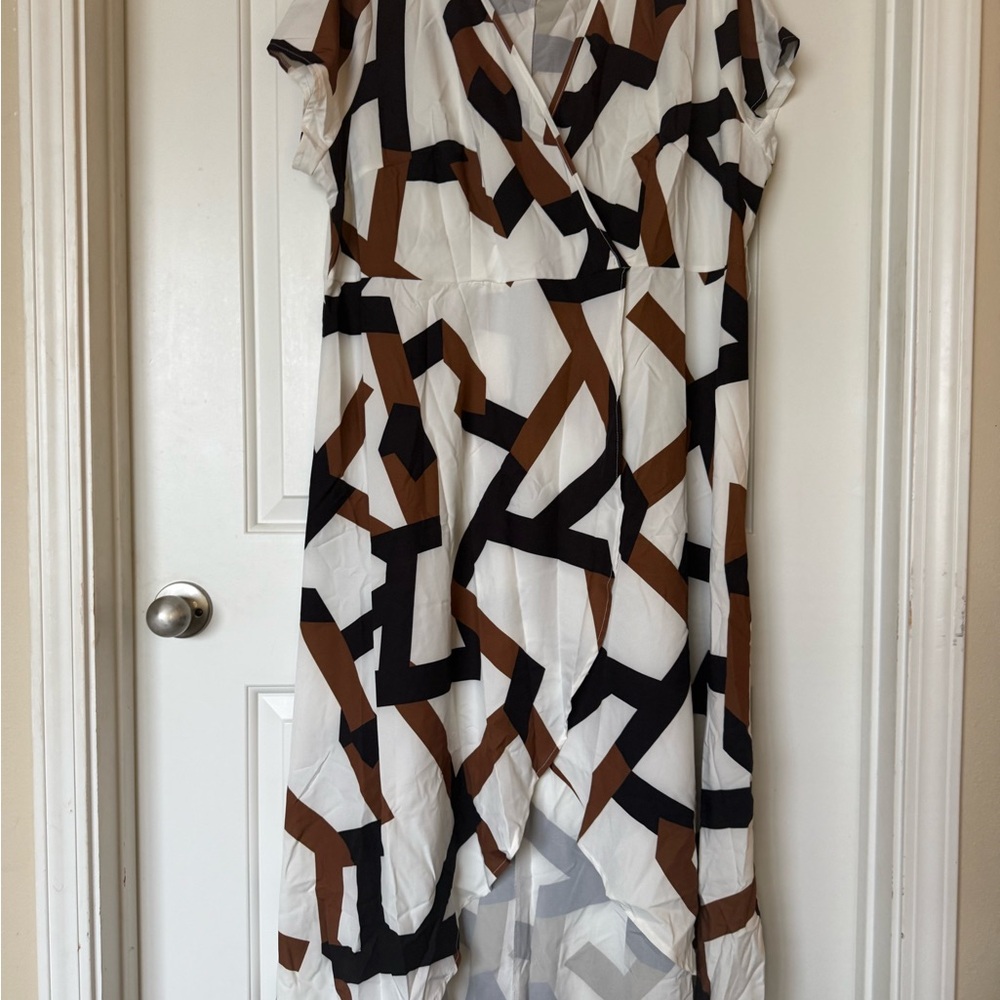 Geometric Patterned Dress - Black, Brown, White